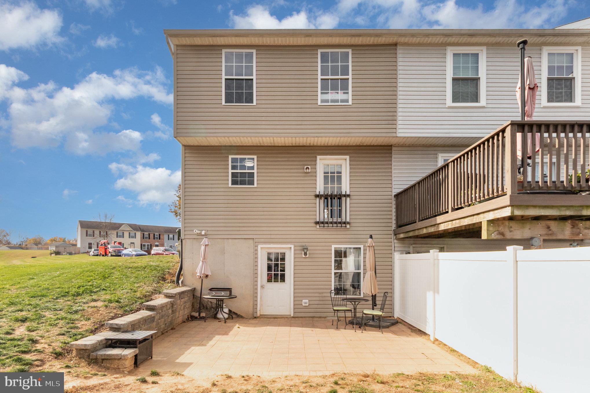 APPLE GROVE - Residential