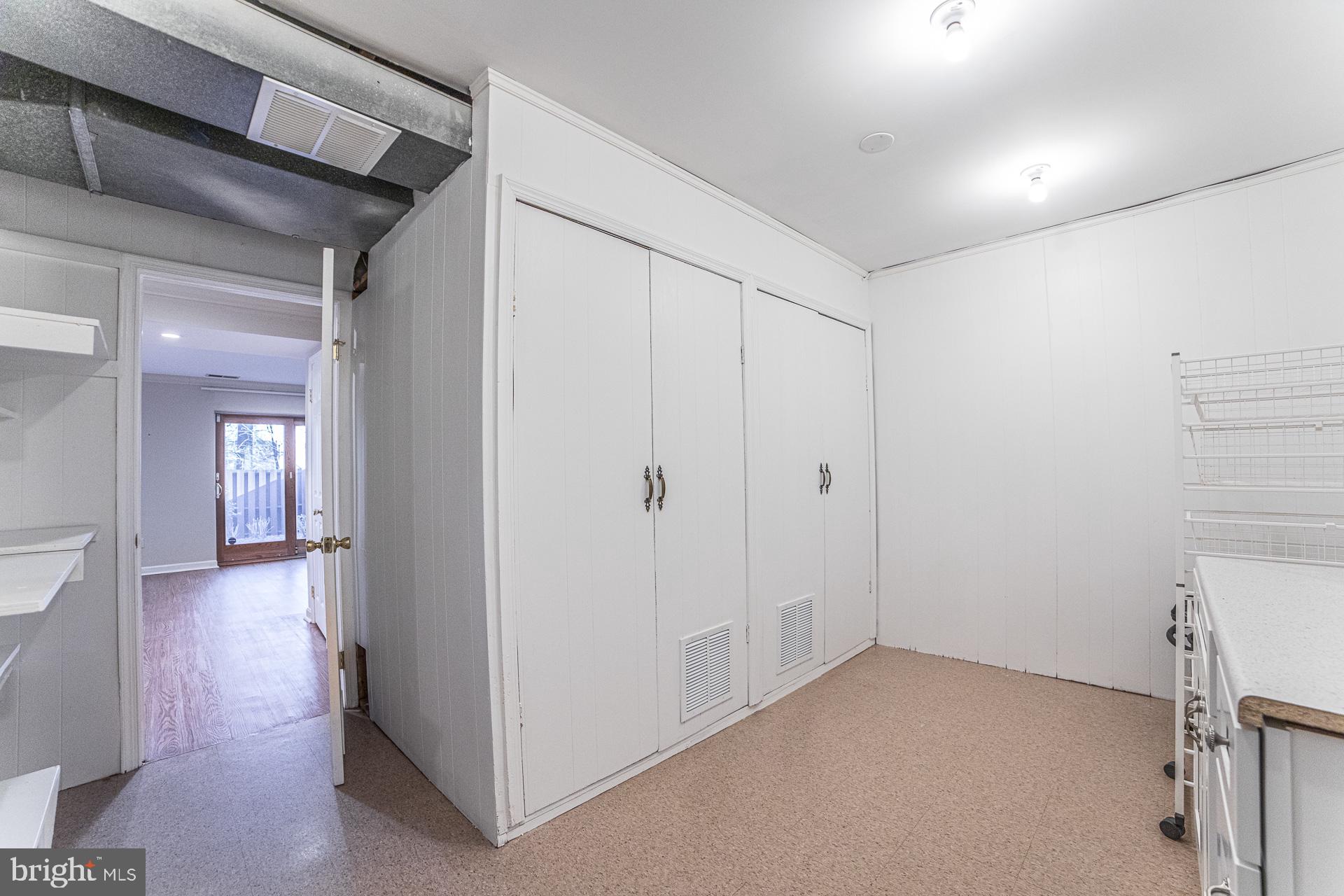 STRATHMEADE SQUARE - Residential Lease