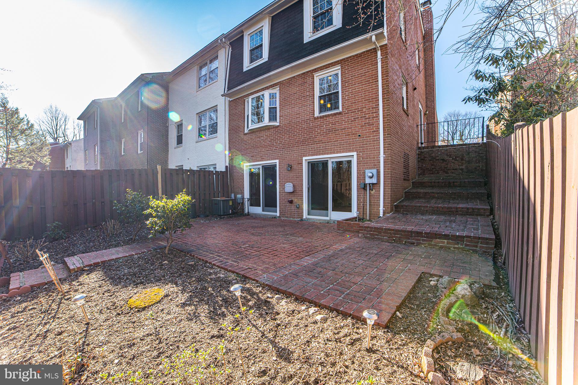 STRATHMEADE SQUARE - Residential Lease