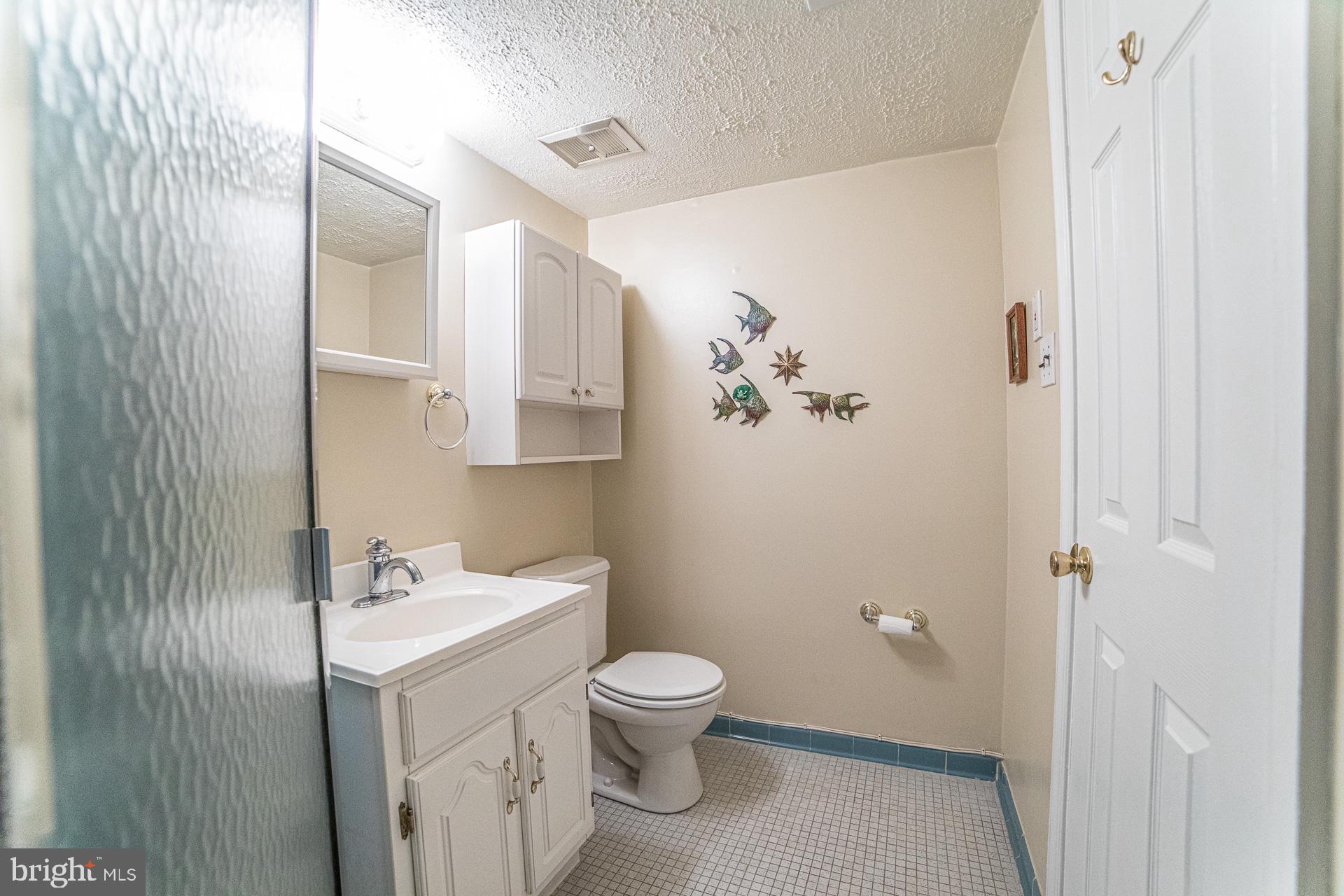 STRATHMEADE SQUARE - Residential Lease