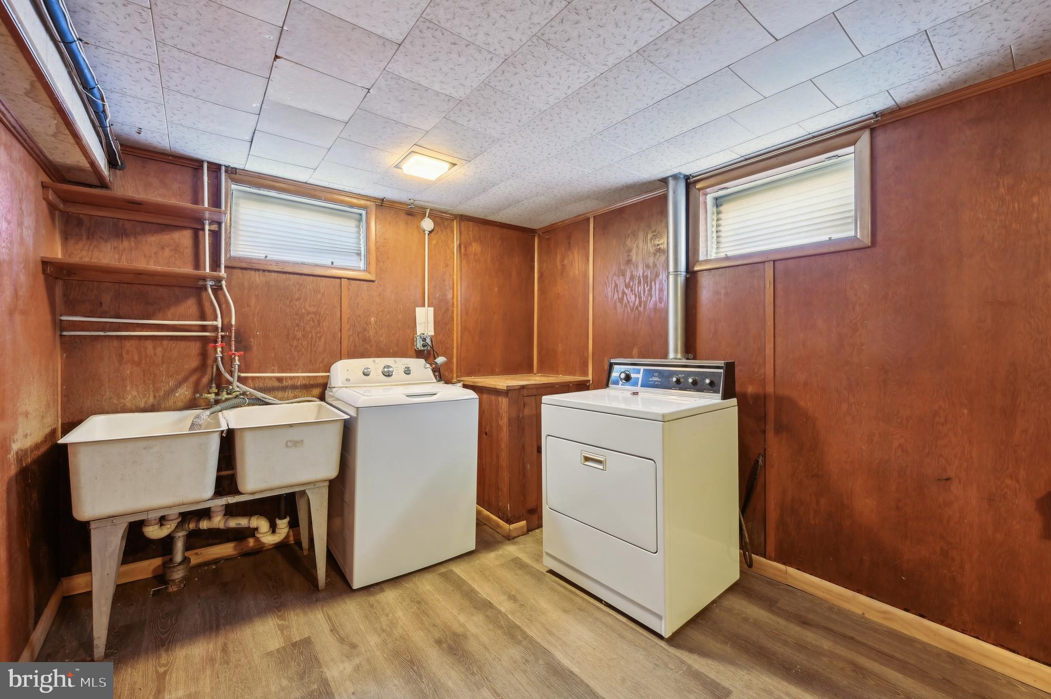 KENWOOD - Residential