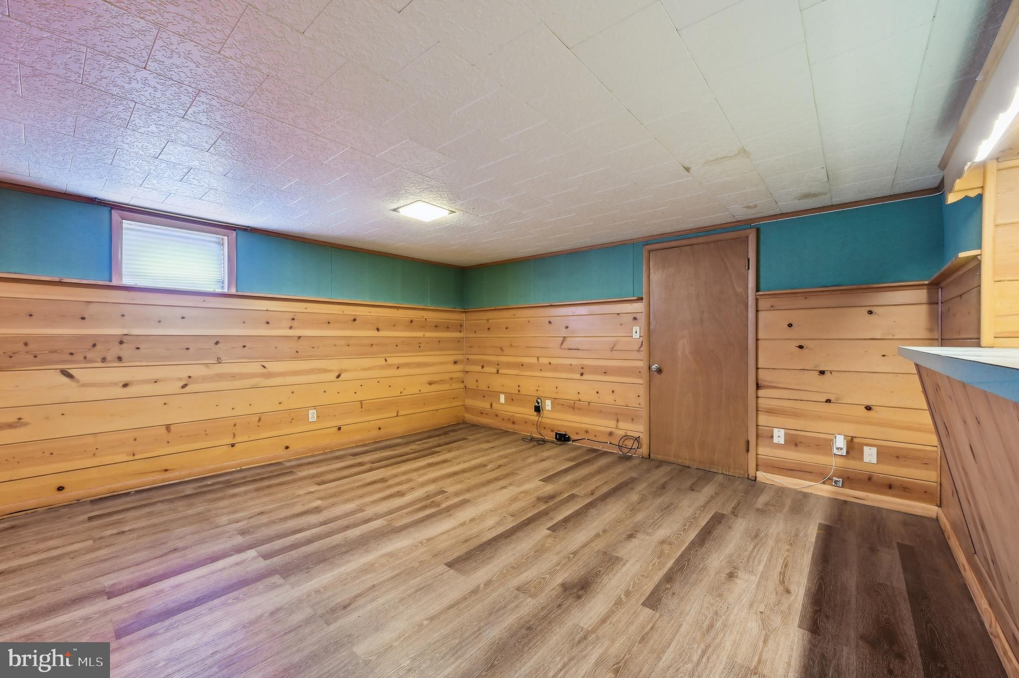 KENWOOD - Residential