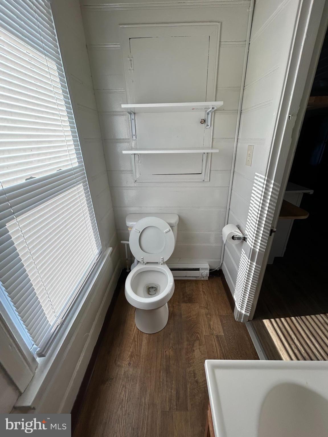 RESIDENTIAL - Residential Lease