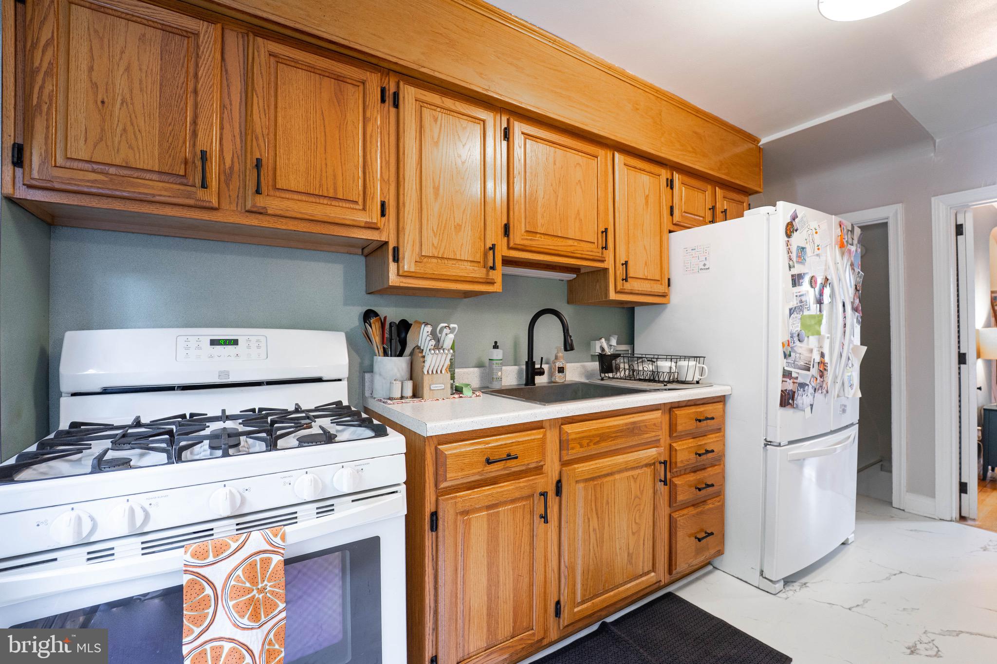 EDNOR GARDENS - LAKESIDE - Residential