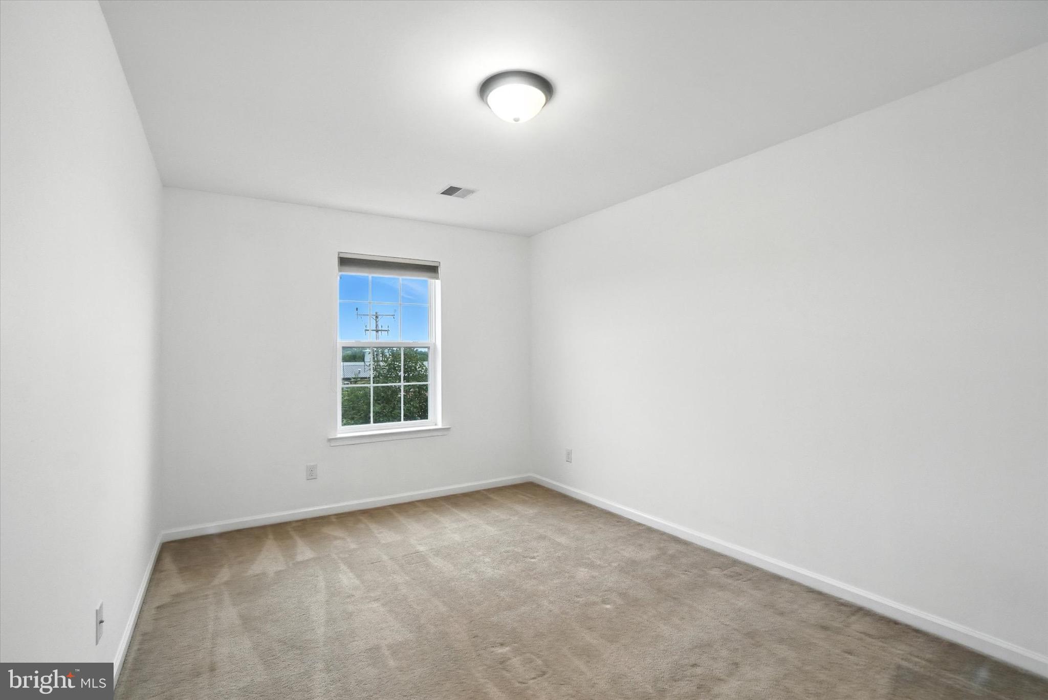 SCHOOLHOUSE CROSSING - Residential