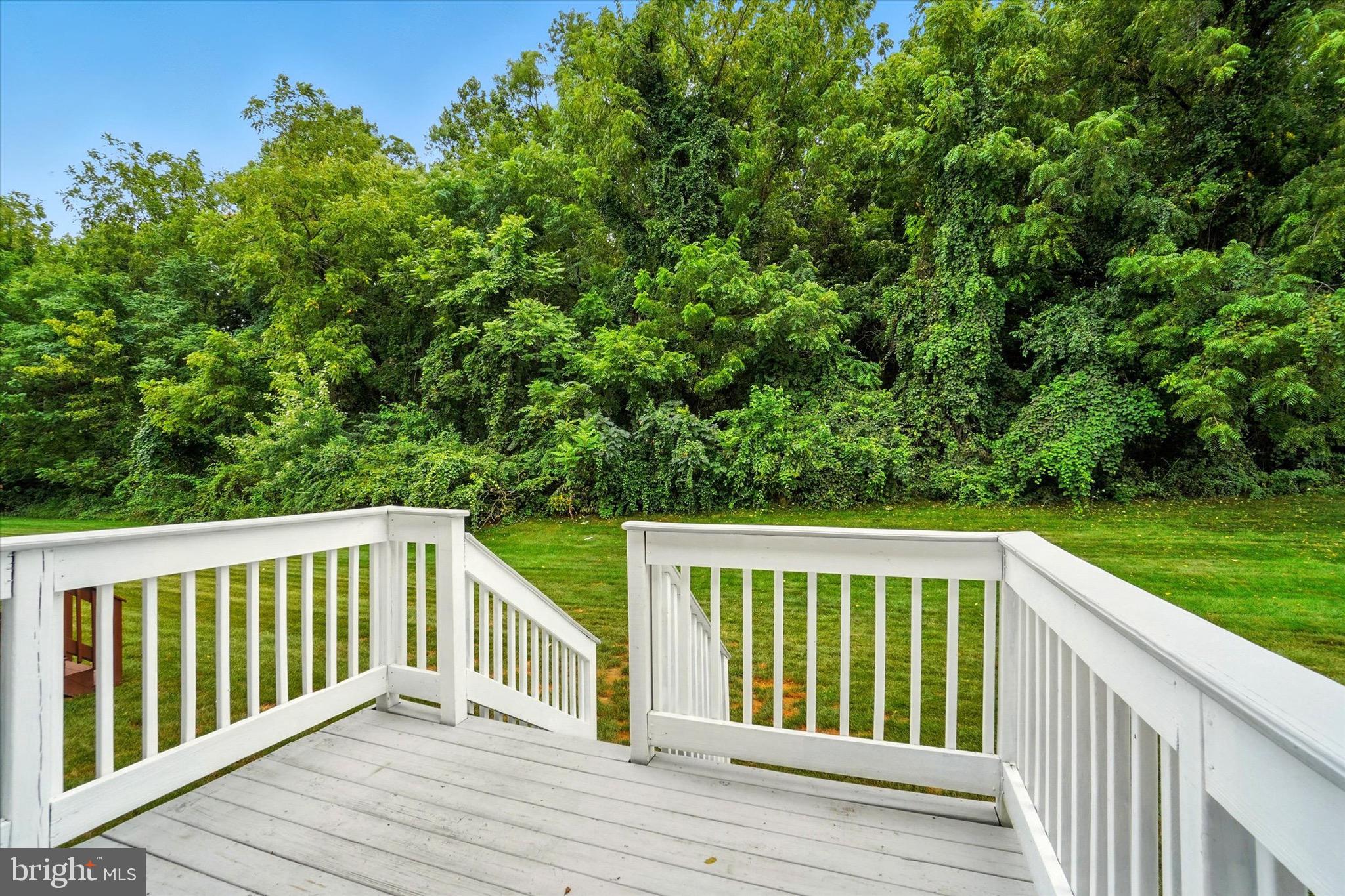 SCHOOLHOUSE CROSSING - Residential