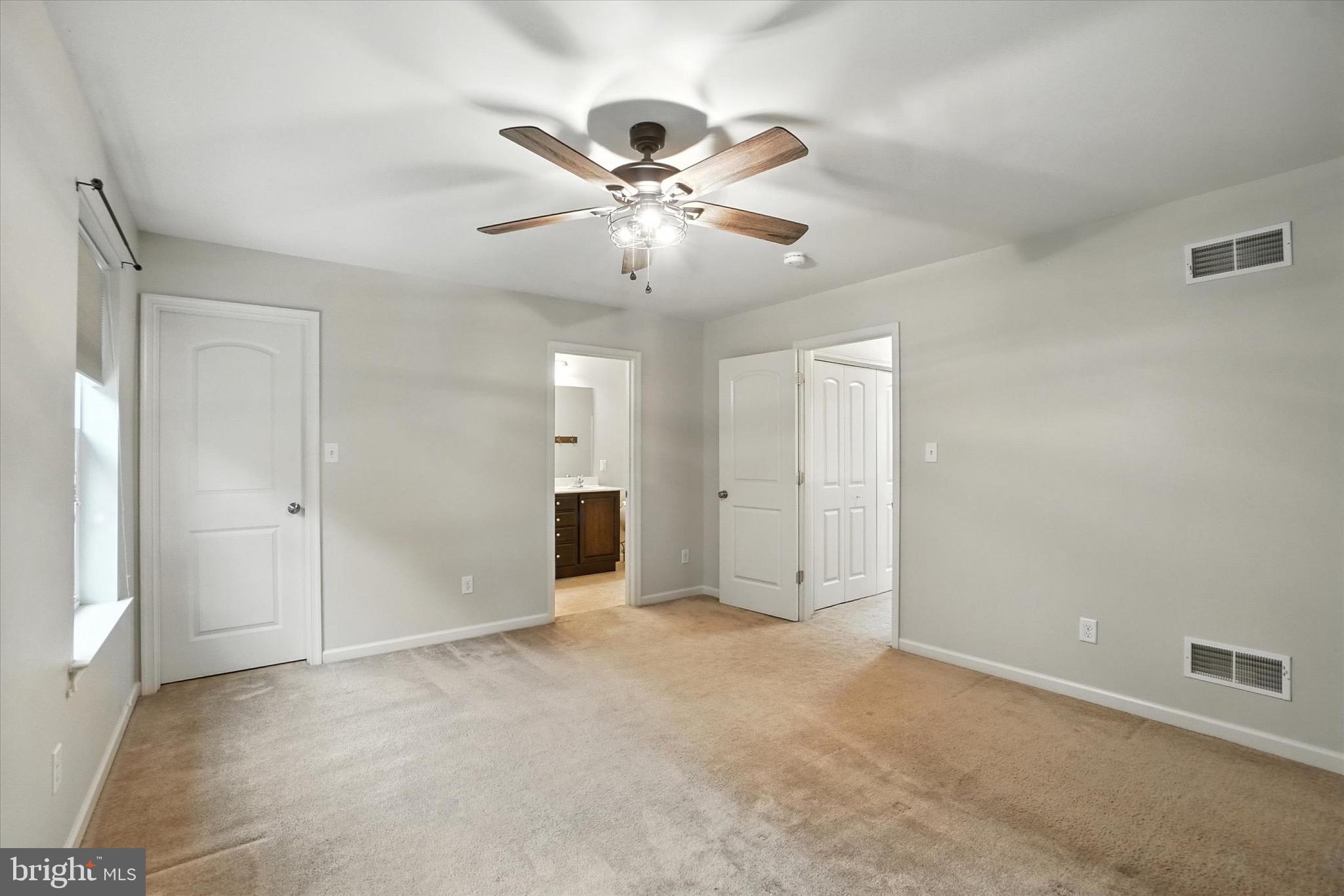 SCHOOLHOUSE CROSSING - Residential