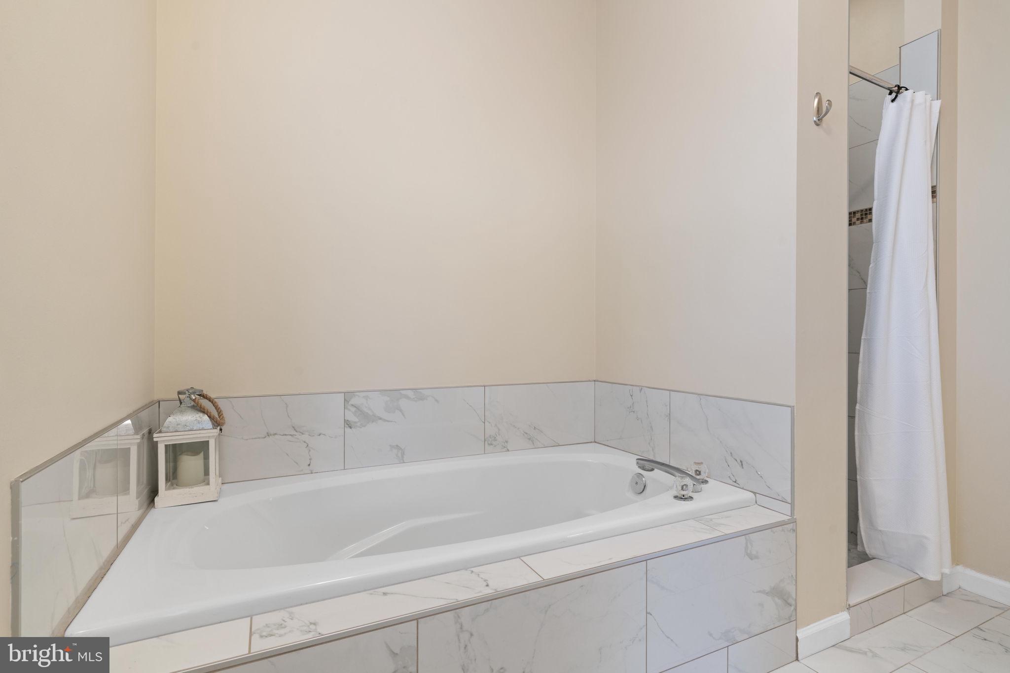 SOUTH WALES - Residential