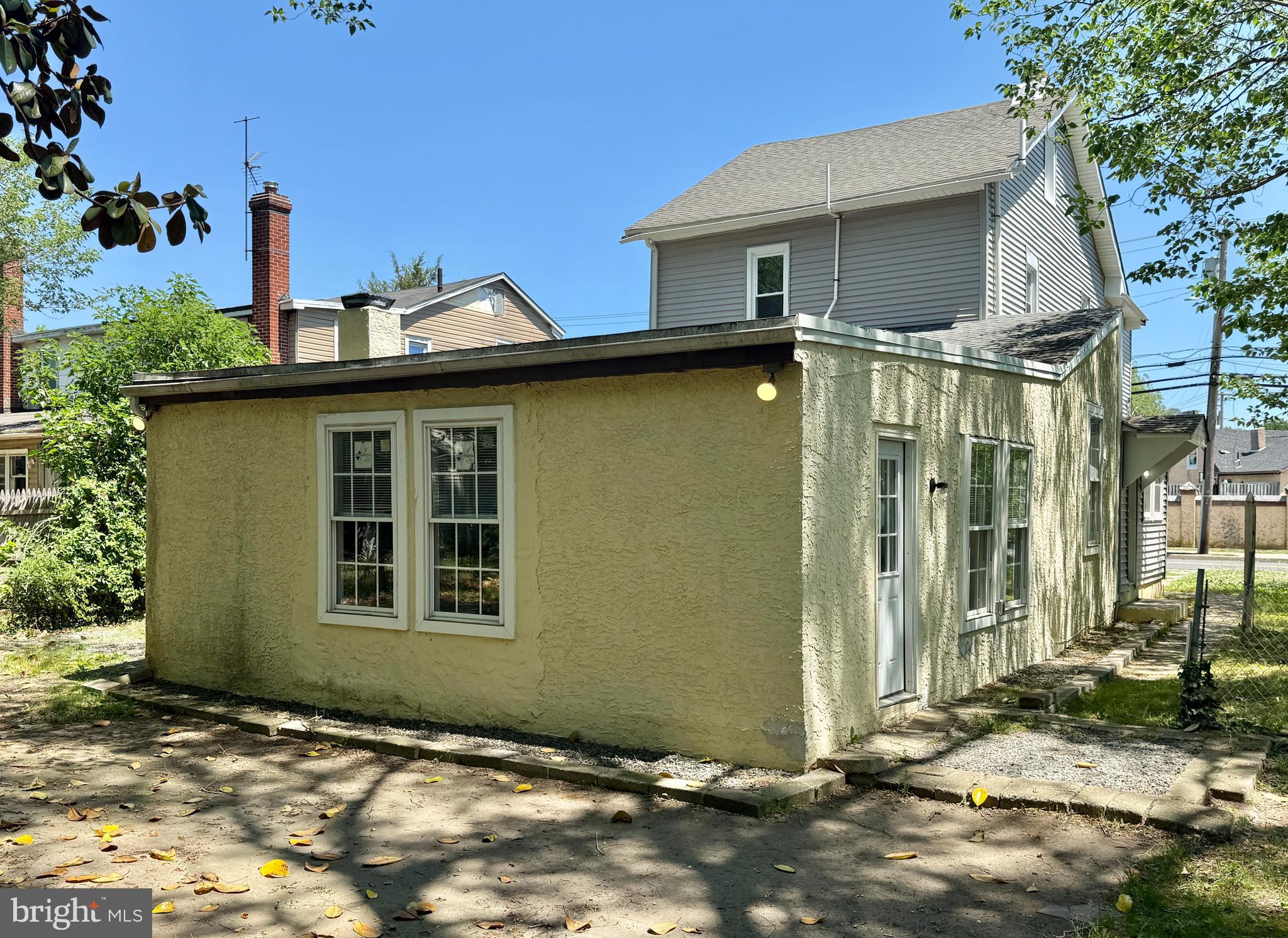 343 BLUE BELL ROAD
