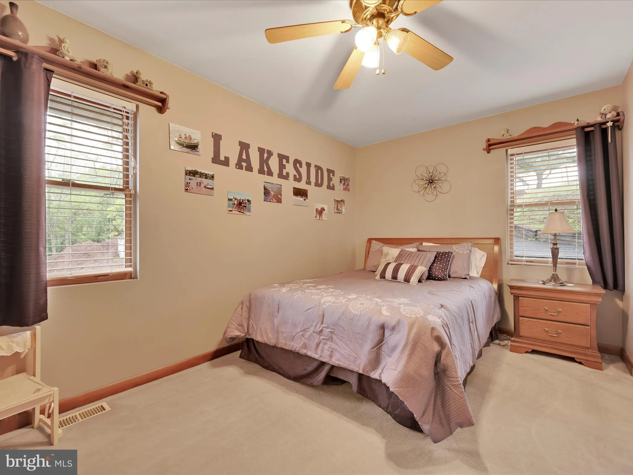 Auburn, Pennsylvania 17922, United States, 5 Bedrooms Bedrooms, ,2 BathroomsBathrooms,Residential,Active,129929