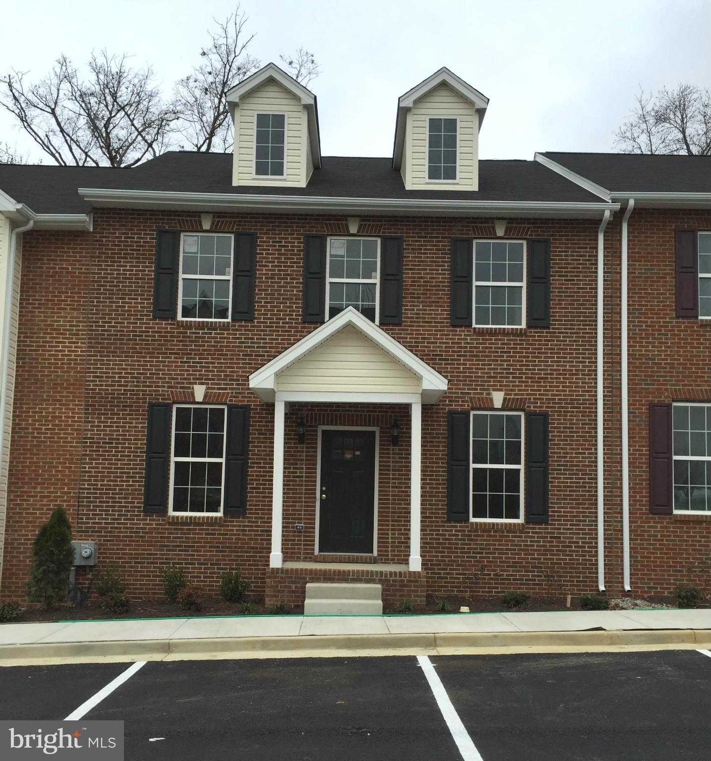 THE VILLAS AT ST. MARY'S - Residential