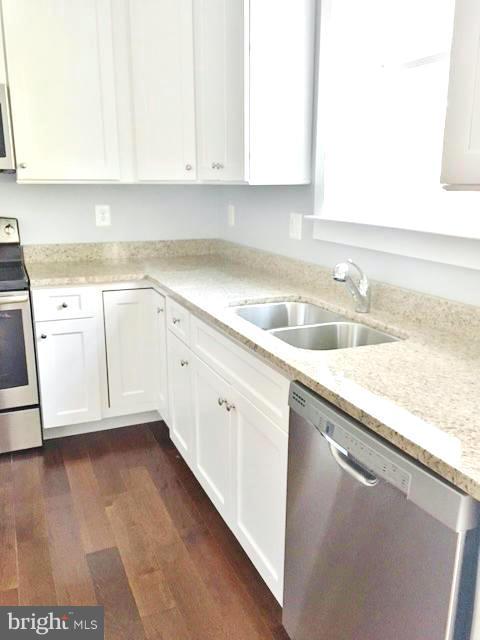 THE VILLAS AT ST. MARY'S - Residential