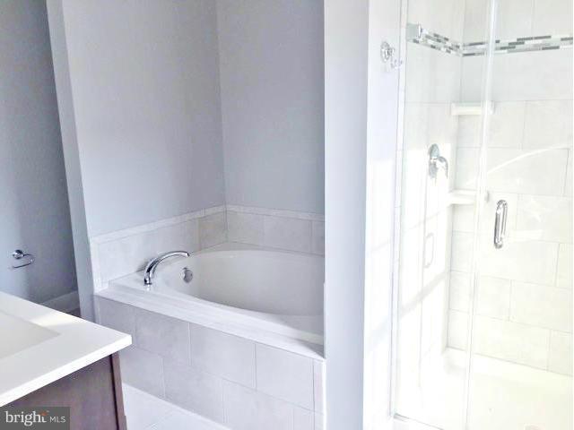 THE VILLAS AT ST. MARY'S - Residential