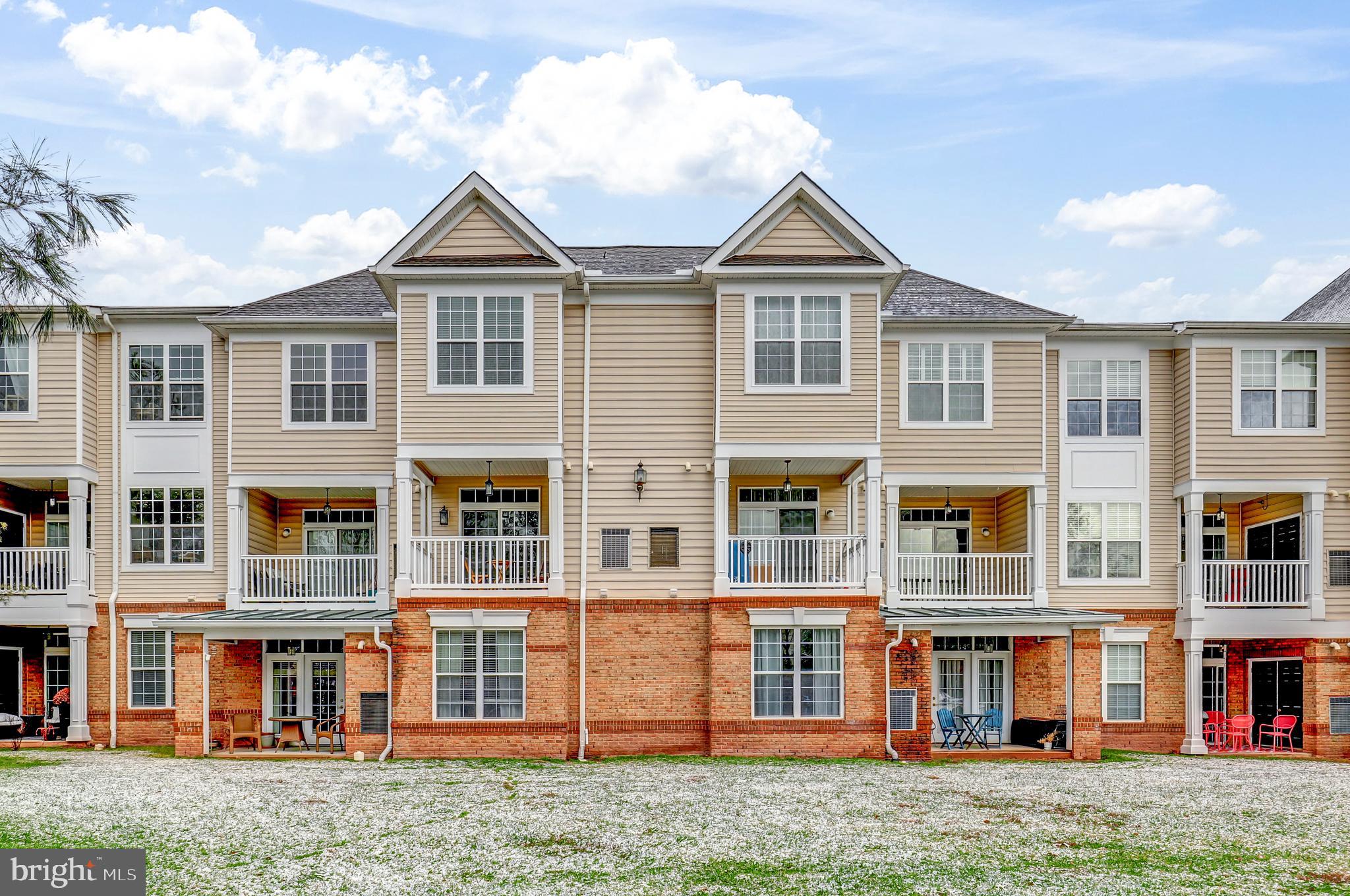 RIDGES AT BELMONT - Residential