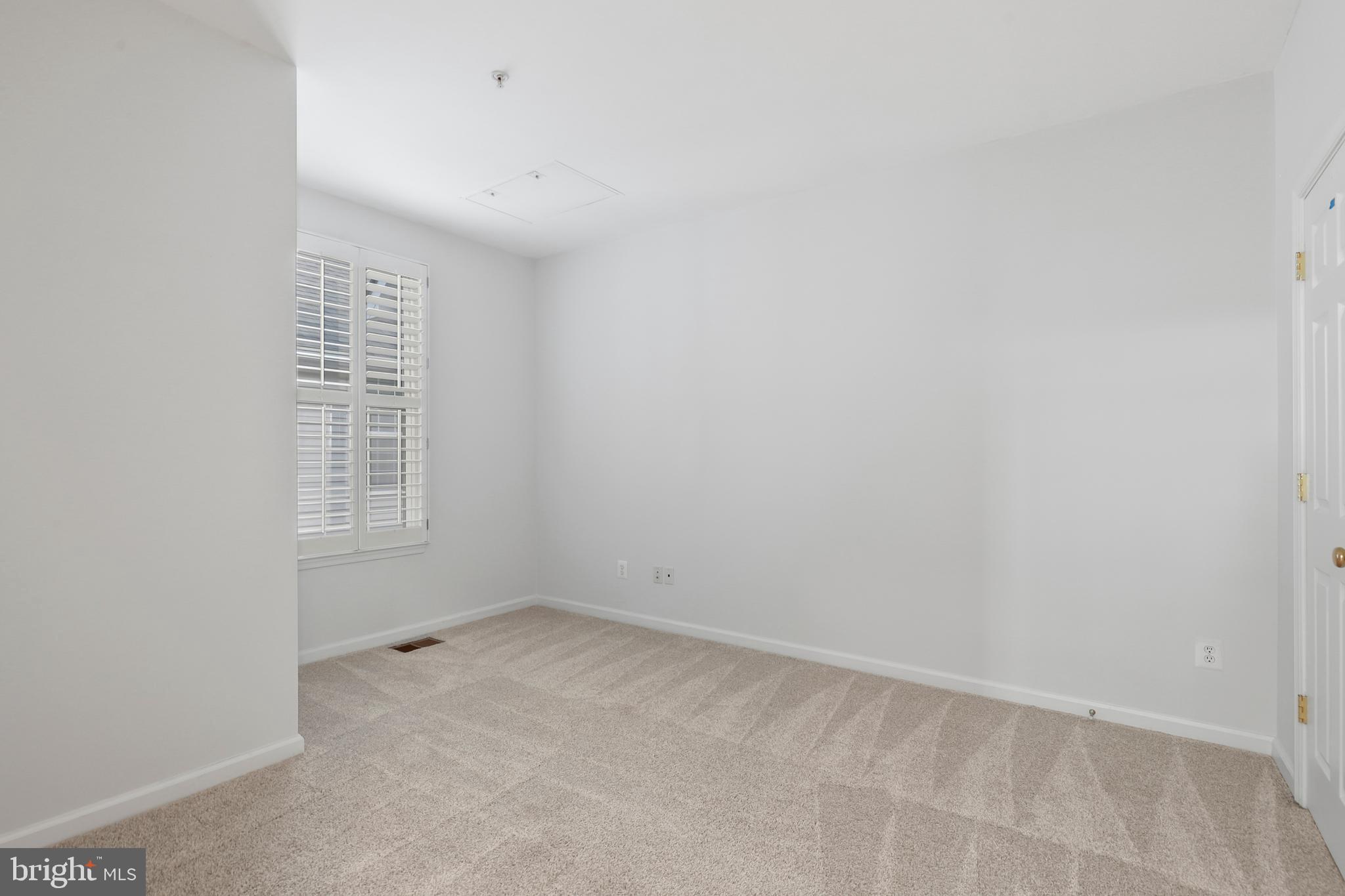 RIDGES AT BELMONT - Residential