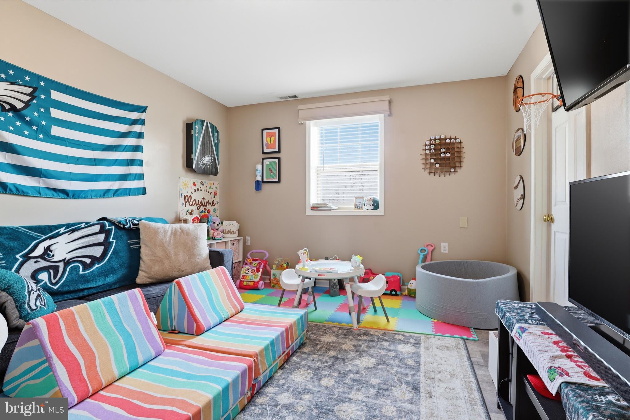 WANDERING STREAM ESTATES - Residential