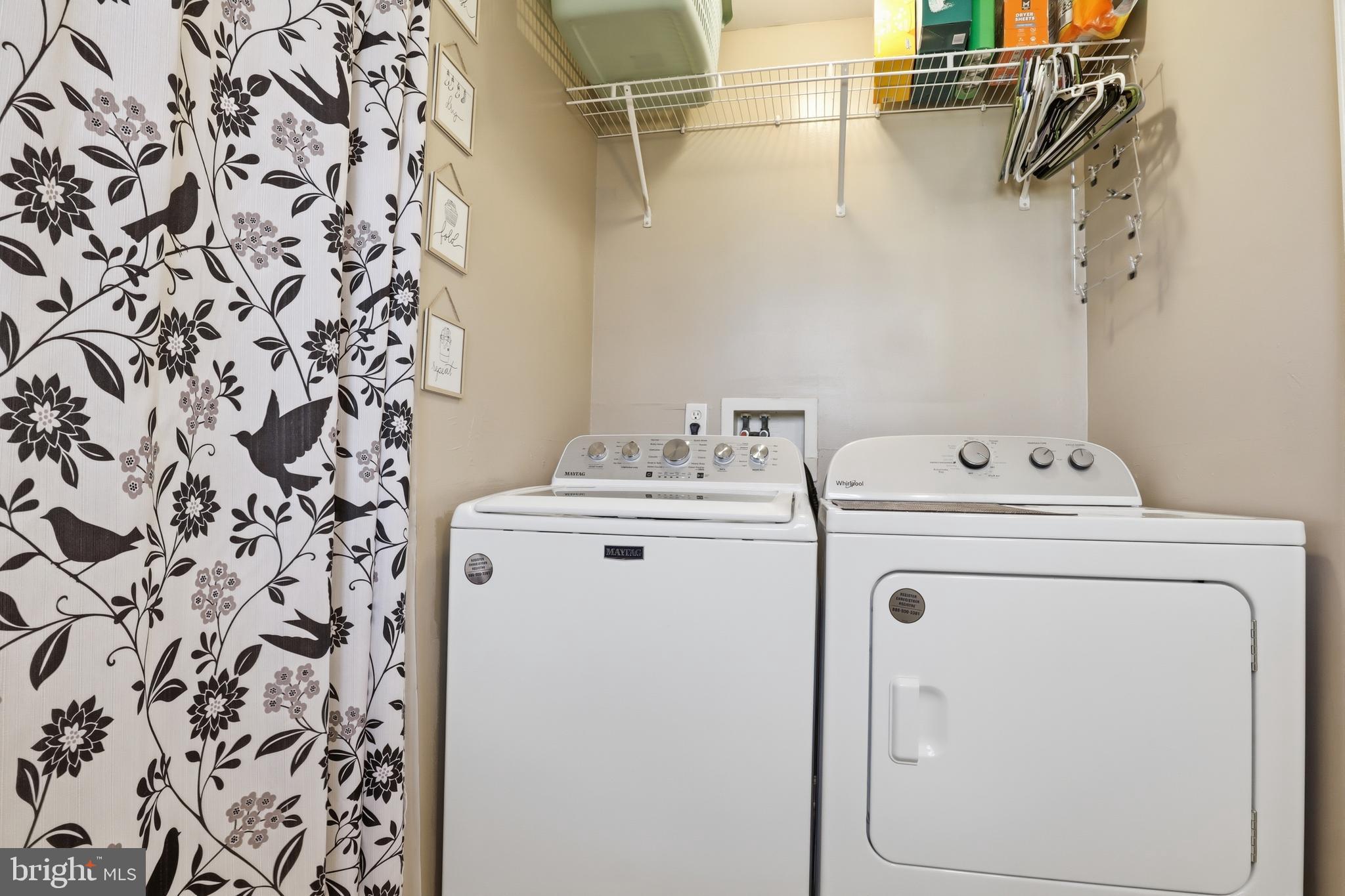 WANDERING STREAM ESTATES - Residential