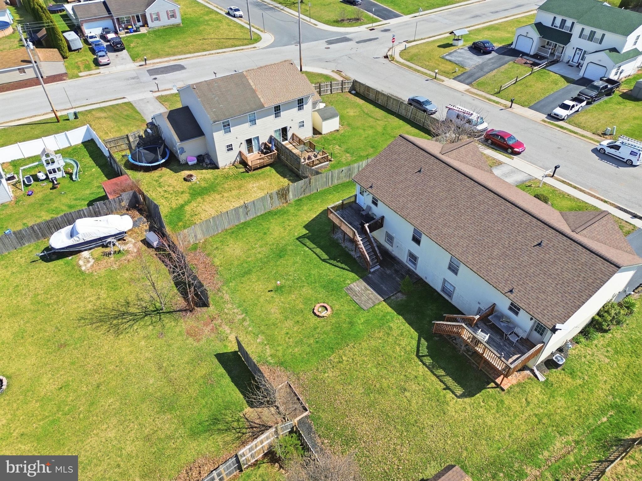 WANDERING STREAM ESTATES - Residential