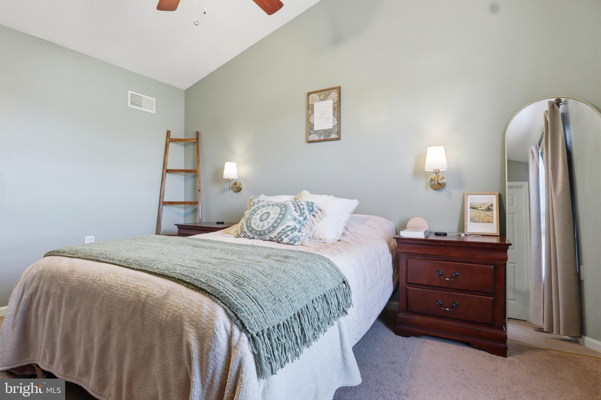 WANDERING STREAM ESTATES - Residential