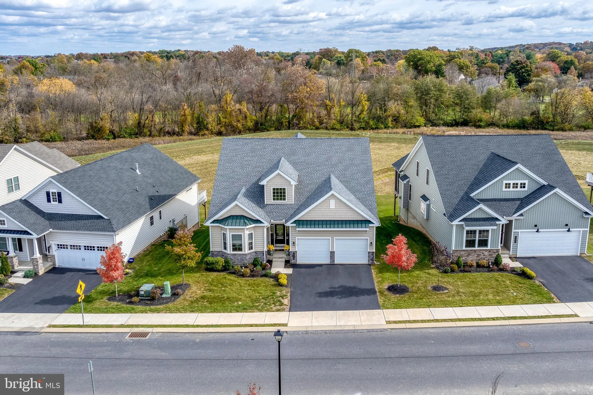 East Petersburg, Pennsylvania 17520, United States, 3 Bedrooms Bedrooms, ,3 BathroomsBathrooms,Residential,Pending,35414