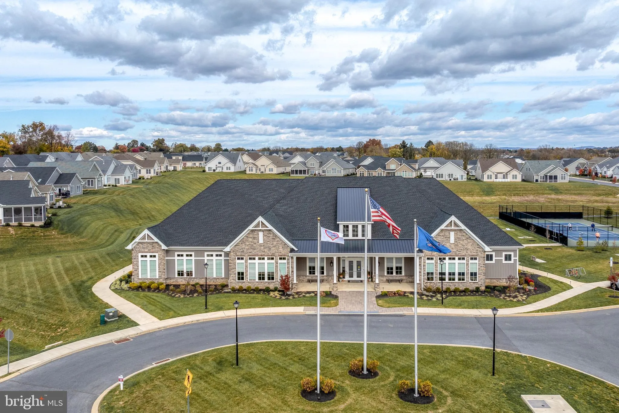 East Petersburg, Pennsylvania 17520, United States, 3 Bedrooms Bedrooms, ,3 BathroomsBathrooms,Residential,Pending,35414