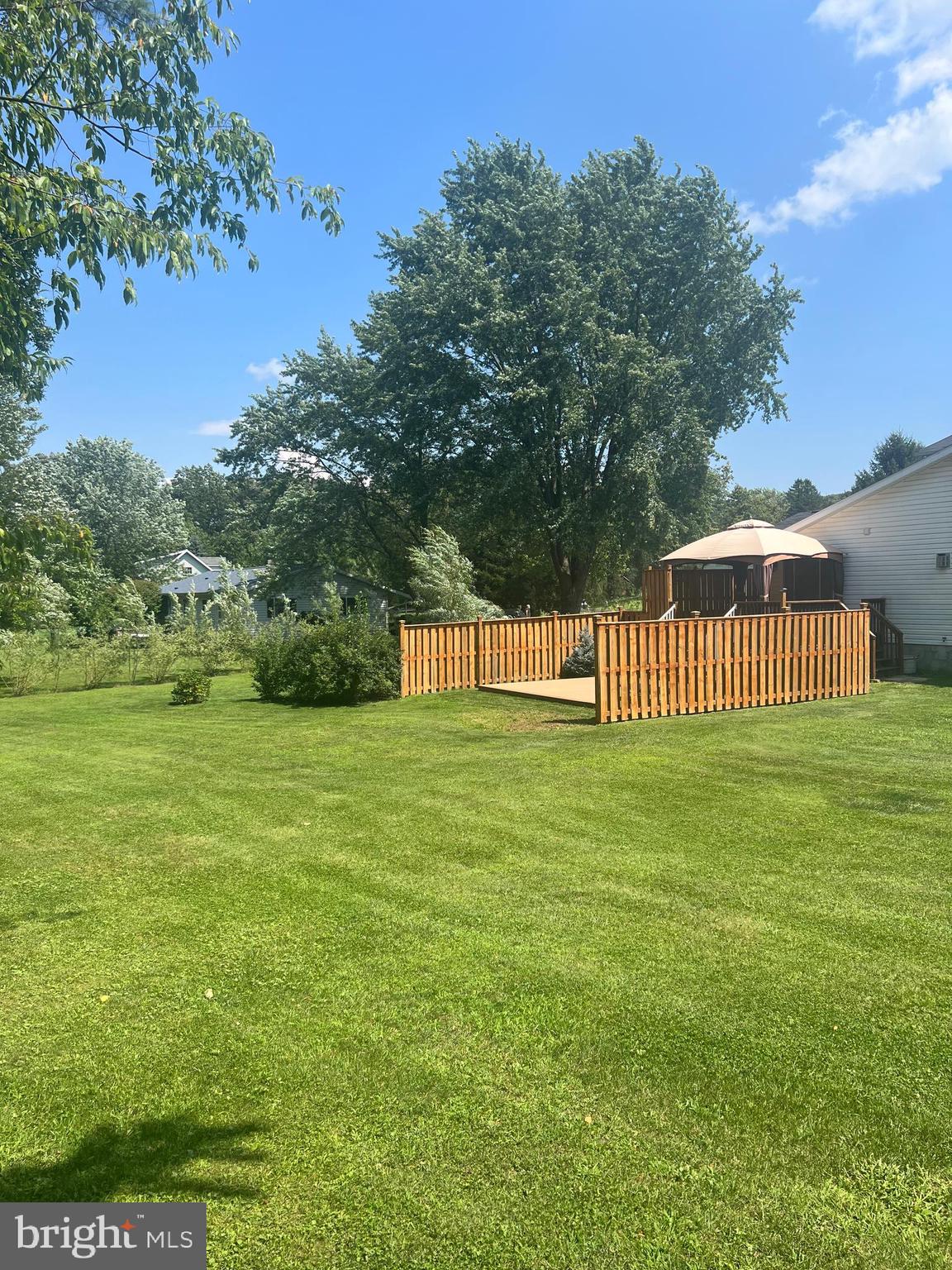 SMITH/HUGHES - Residential