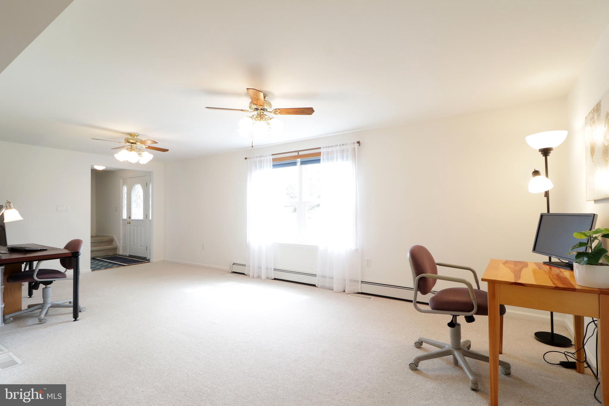 SMITH/HUGHES - Residential