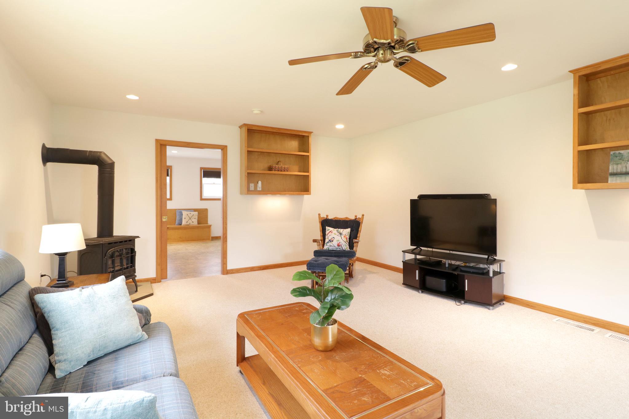 SMITH/HUGHES - Residential