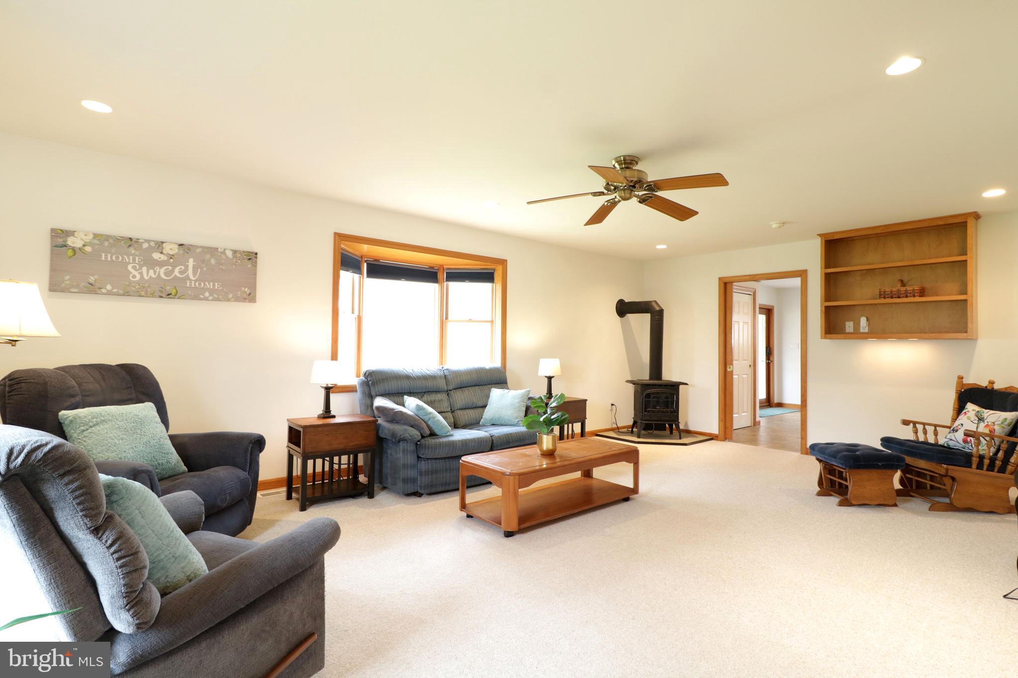 SMITH/HUGHES - Residential