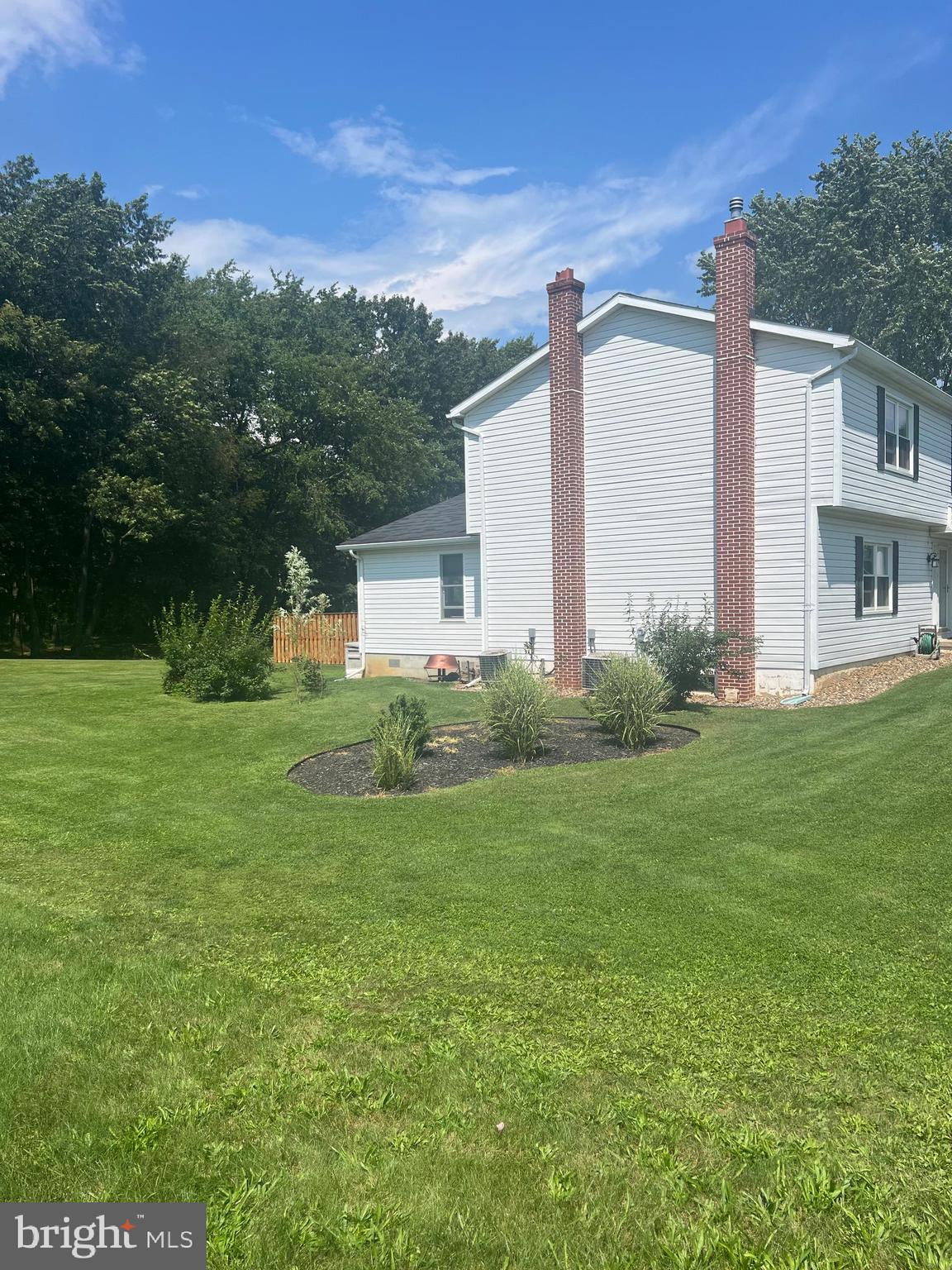 SMITH/HUGHES - Residential