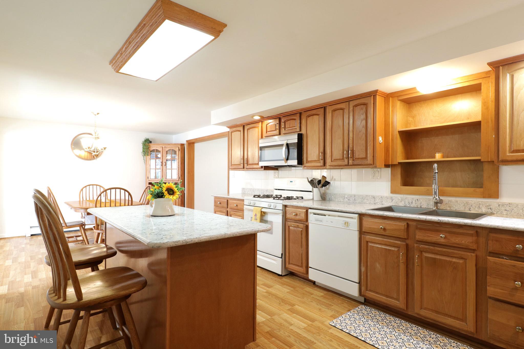 SMITH/HUGHES - Residential