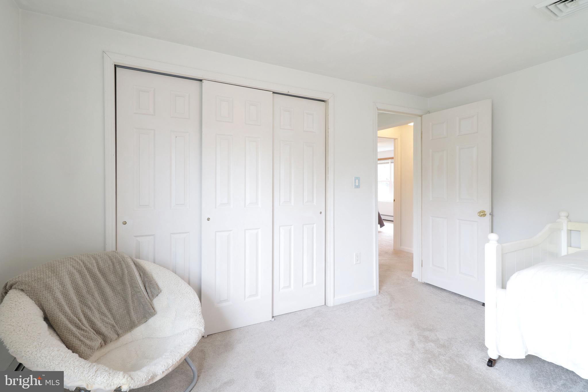 SMITH/HUGHES - Residential