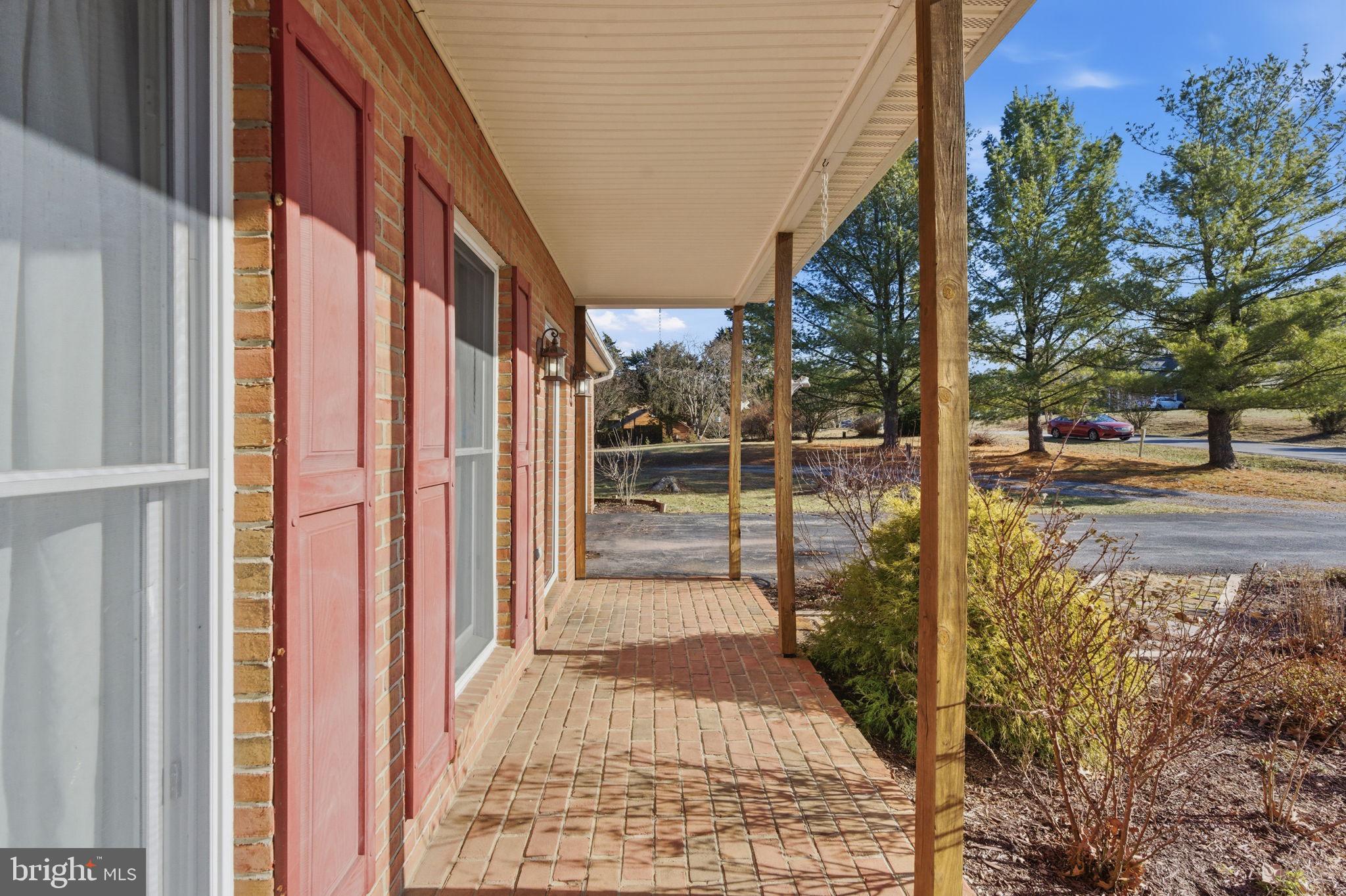 HIDDEN MEADOWS - Residential