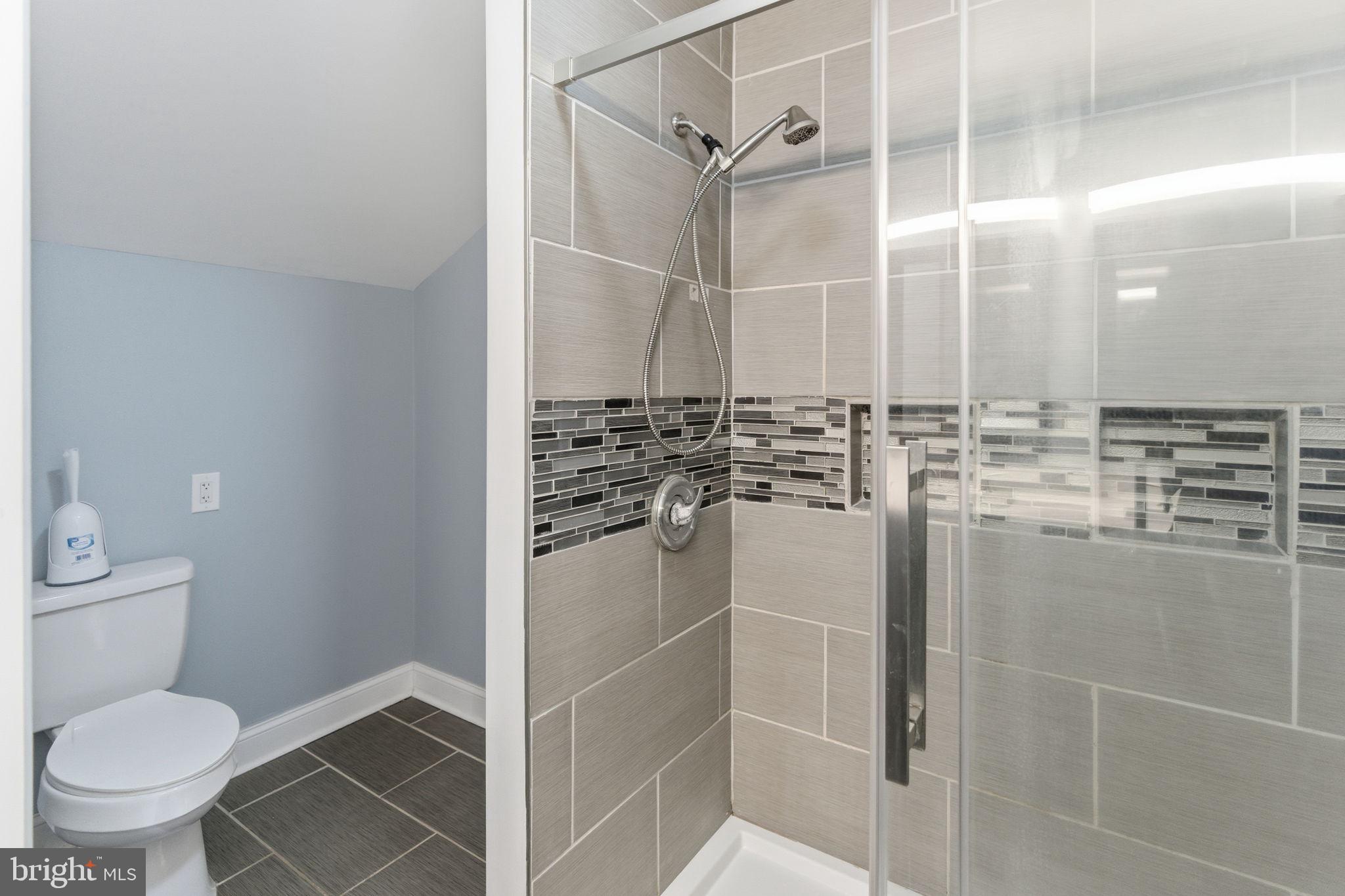 HIDDEN MEADOWS - Residential