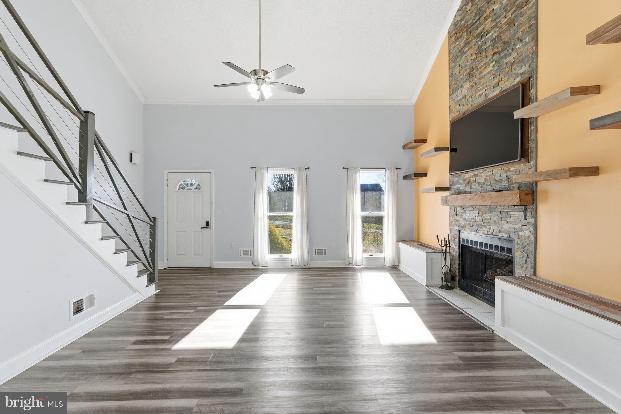 HIDDEN MEADOWS - Residential