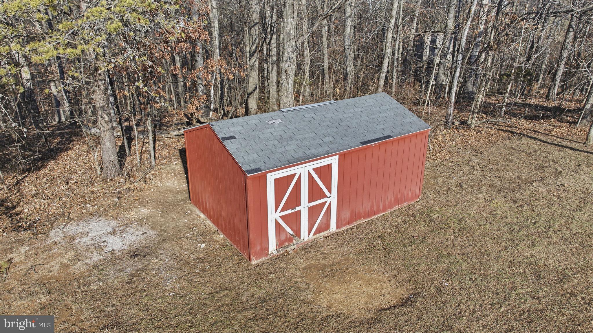 HIDDEN MEADOWS - Residential