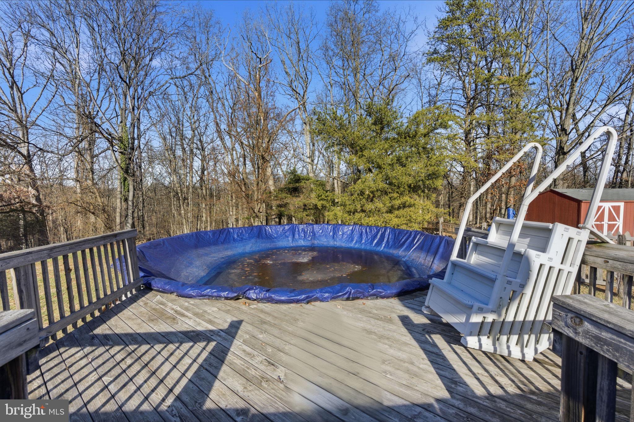 HIDDEN MEADOWS - Residential