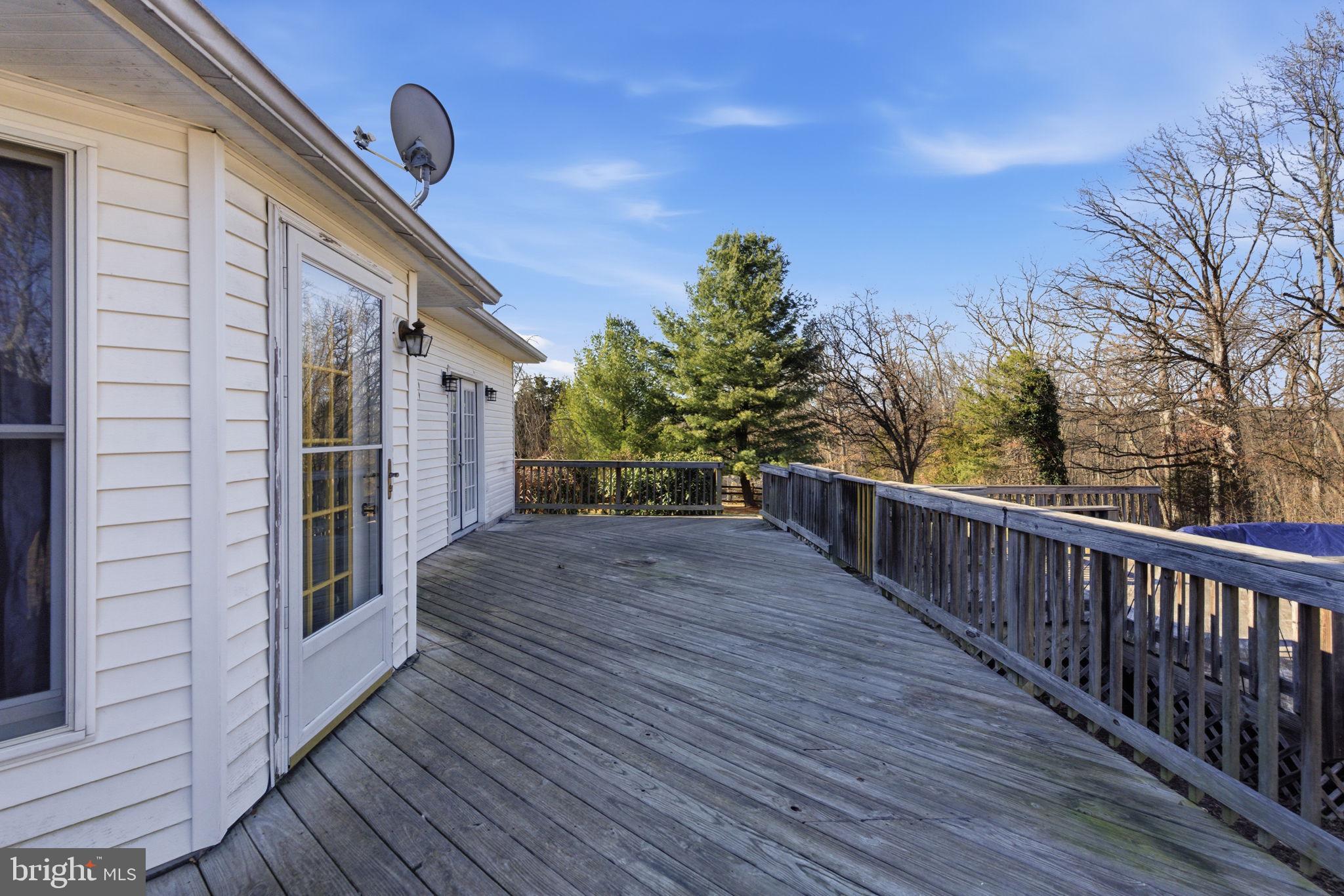 HIDDEN MEADOWS - Residential