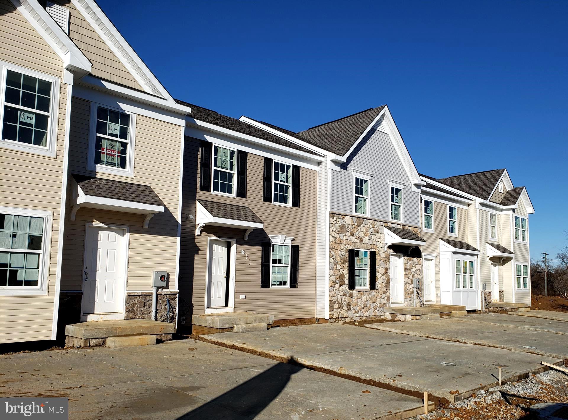 ARCHERS ROCK - Residential