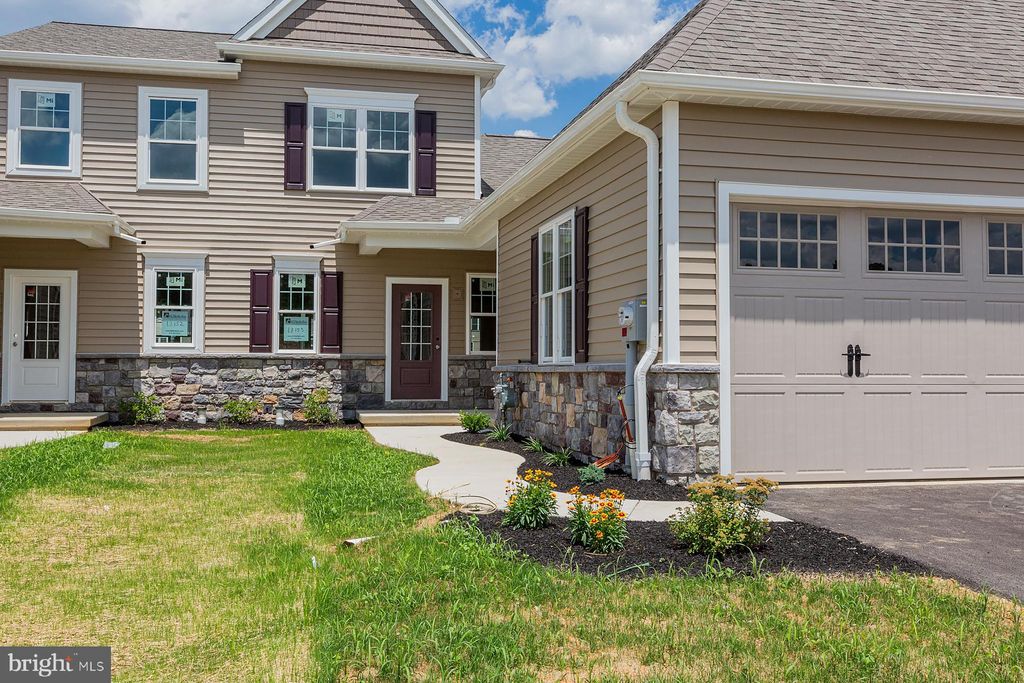 Photo of 373 MEADOW ROSE DR #153, LITITZ, PA 17543 (MLS # PALA2023862)