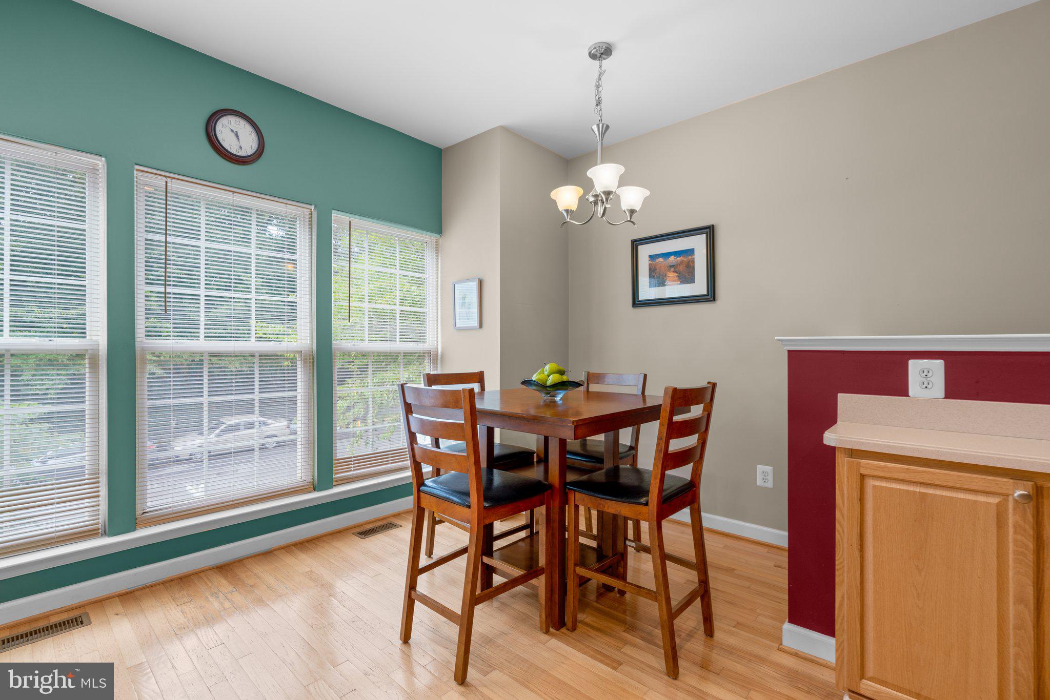 RUSSETT - Residential