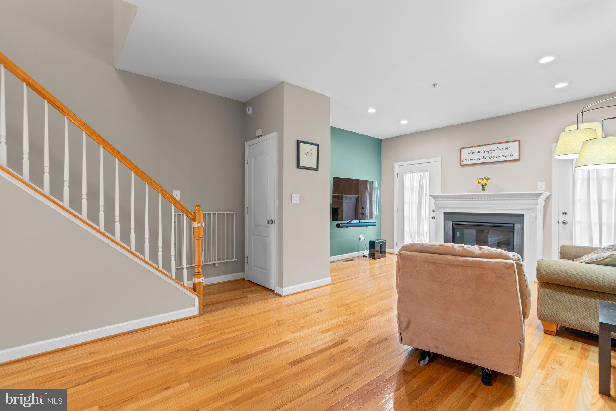 RUSSETT - Residential