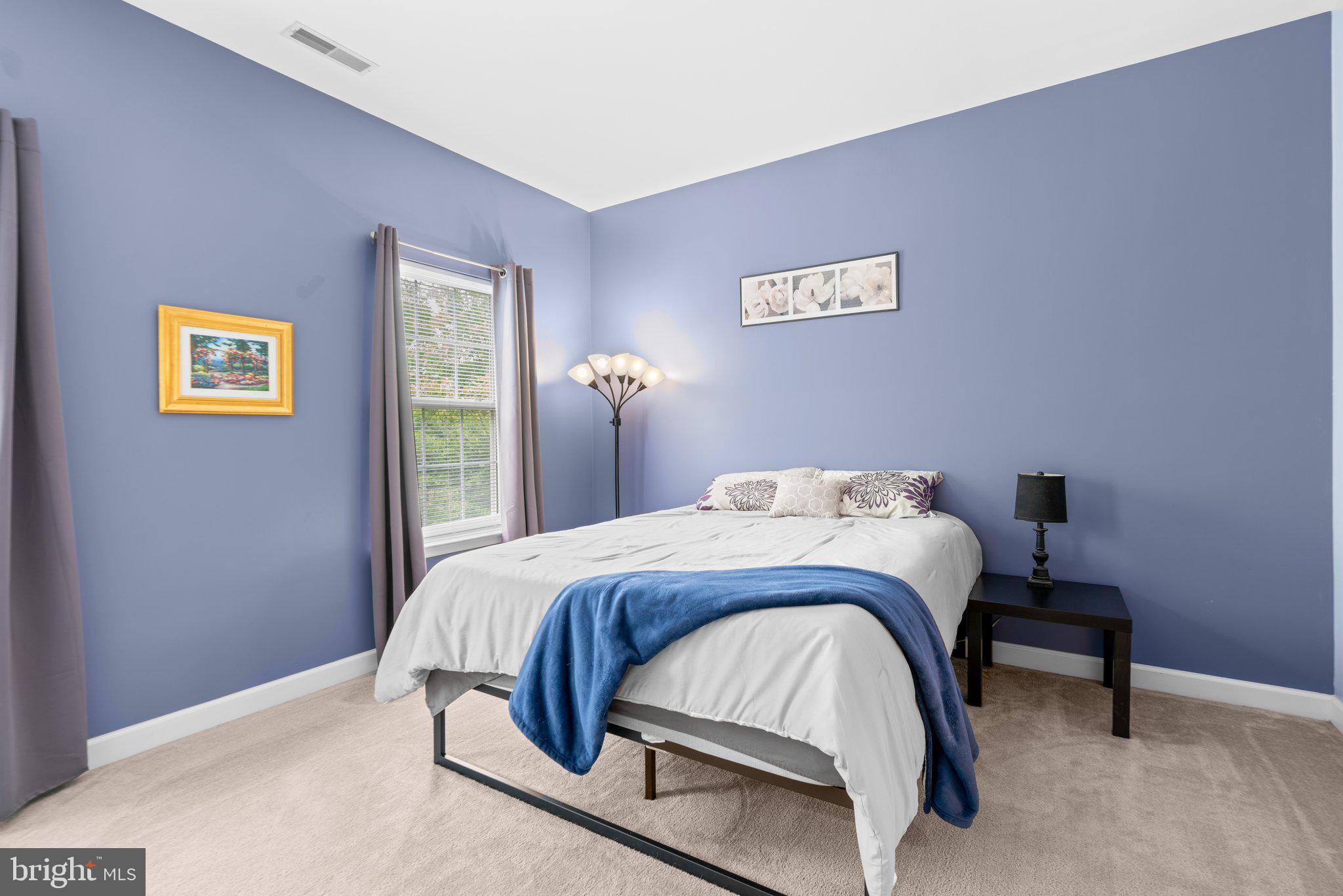 RUSSETT - Residential