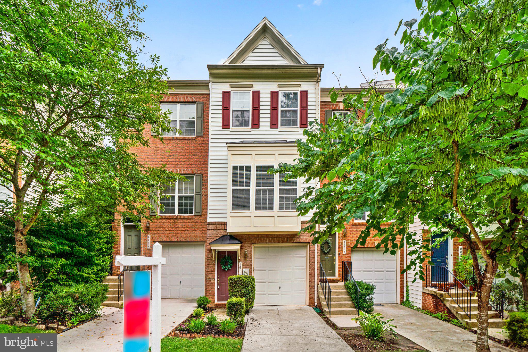 RUSSETT - Residential