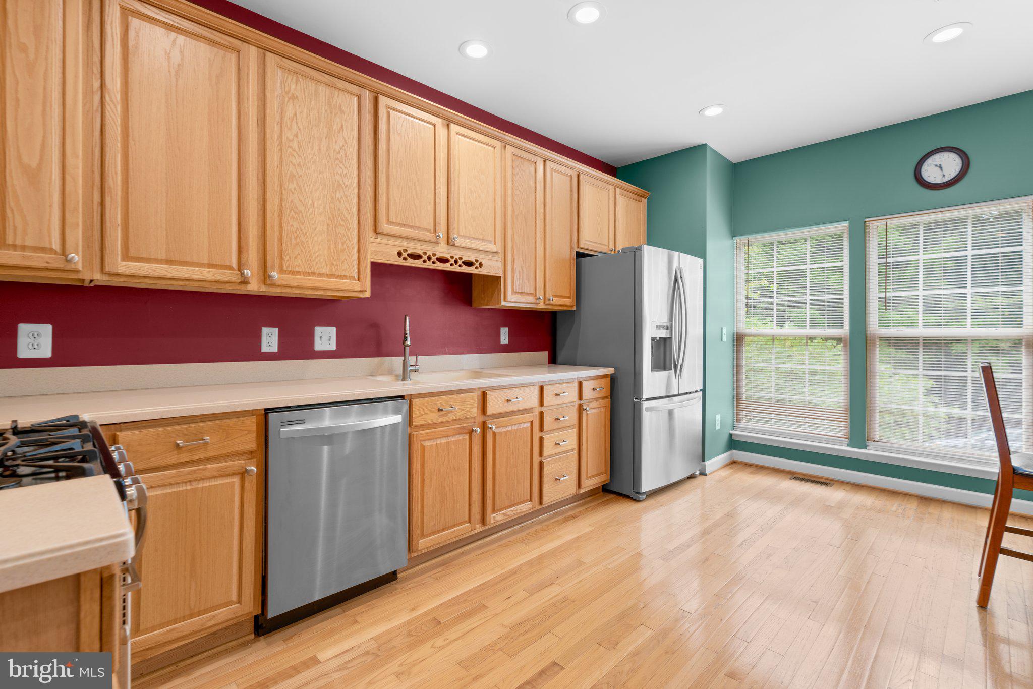 RUSSETT - Residential