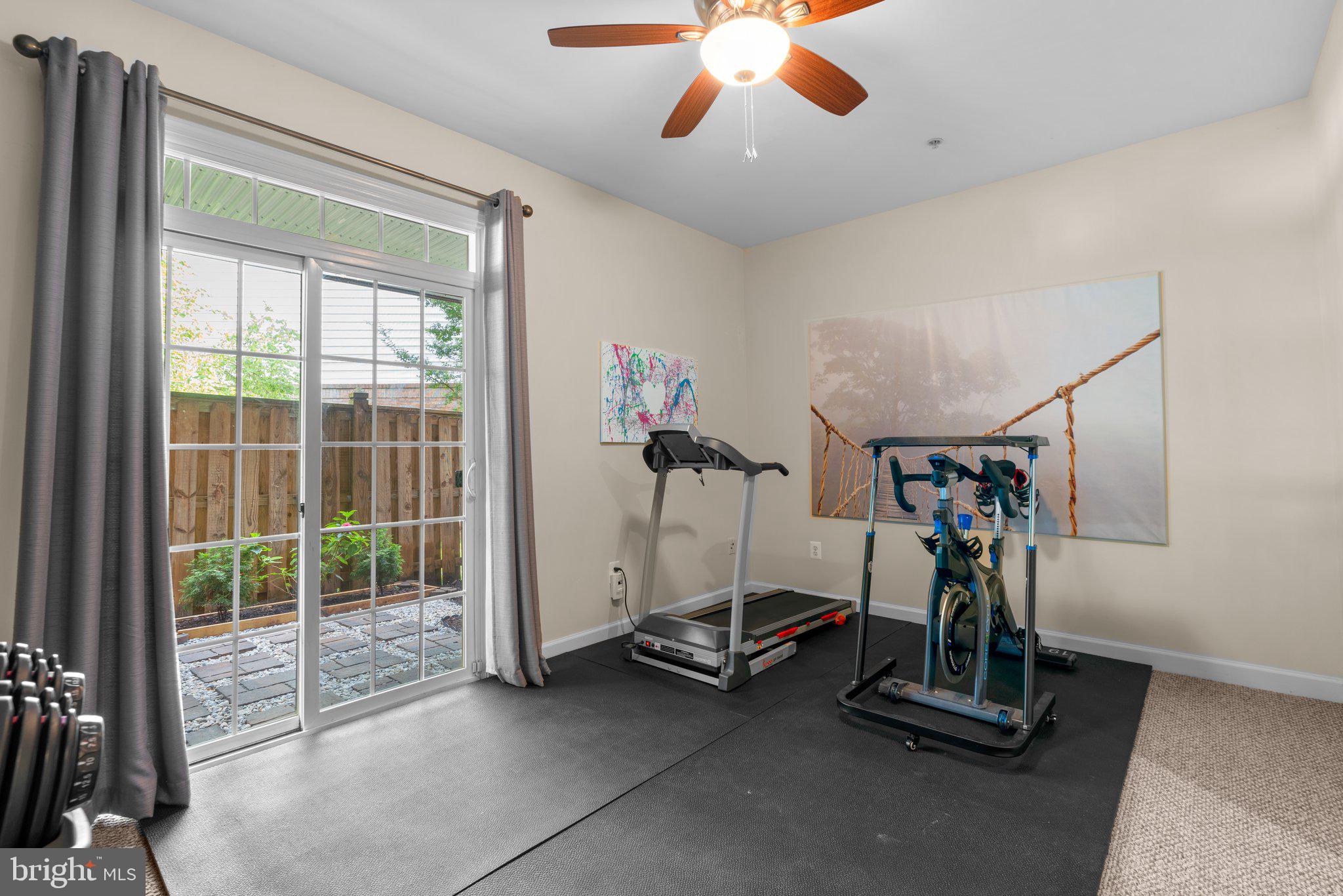 RUSSETT - Residential