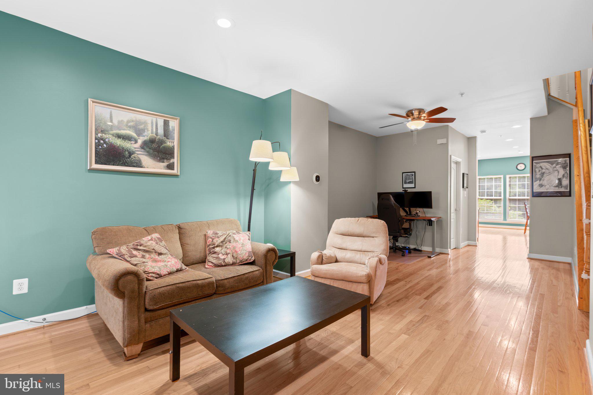 RUSSETT - Residential