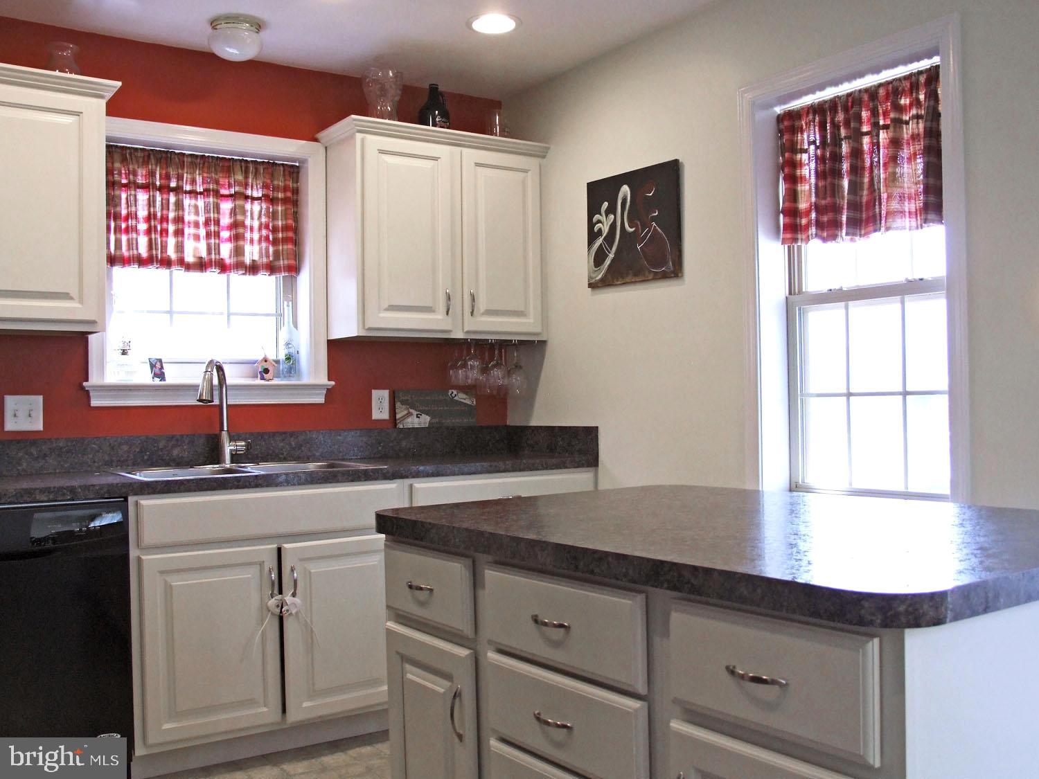 CHATHAM CREEK - Residential