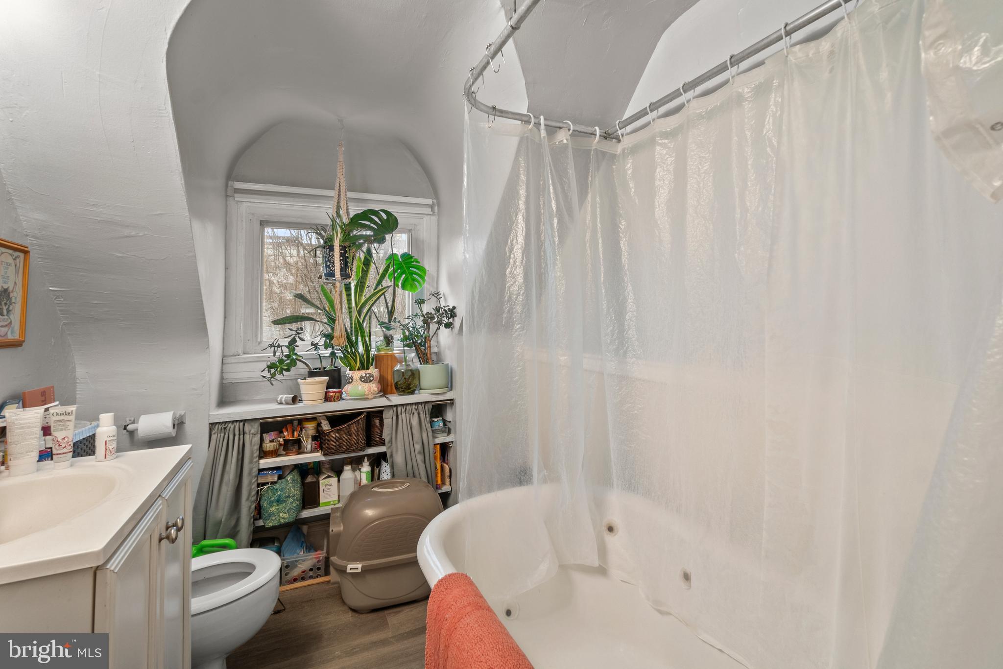 OAKENSHAWE - Residential Income