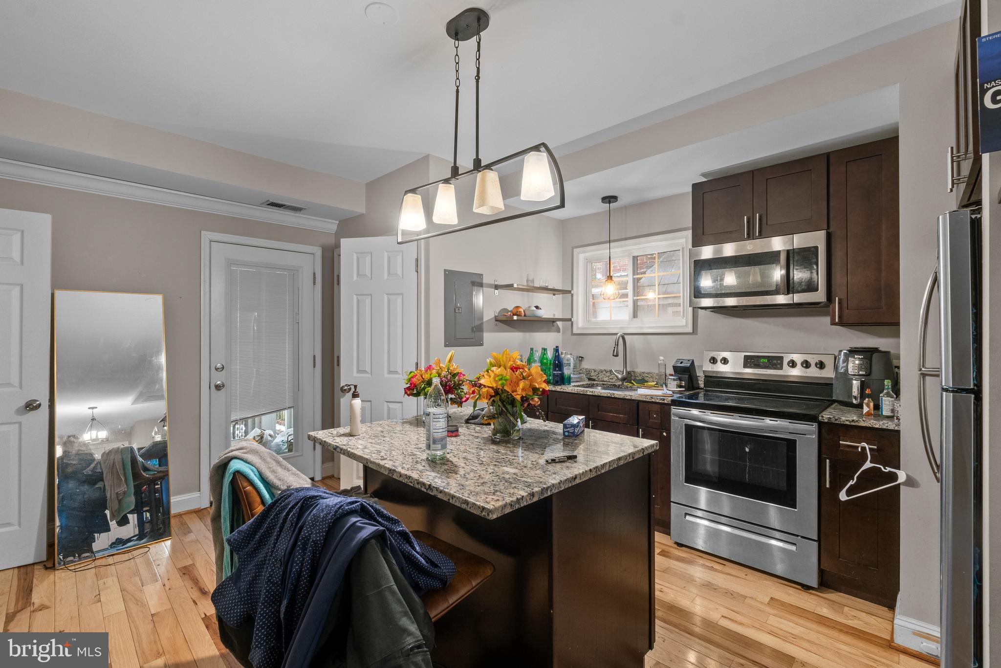 OAKENSHAWE - Residential Income